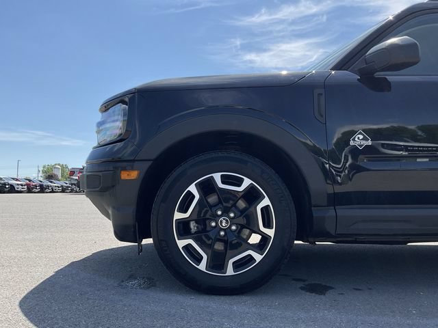 Certified 2023 Ford Bronco Sport Outer Banks w/ Tech Package AWD/4WD image 11