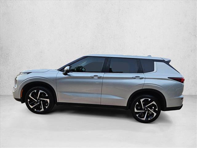 Used 2022 Mitsubishi Outlander ES FWD image 10