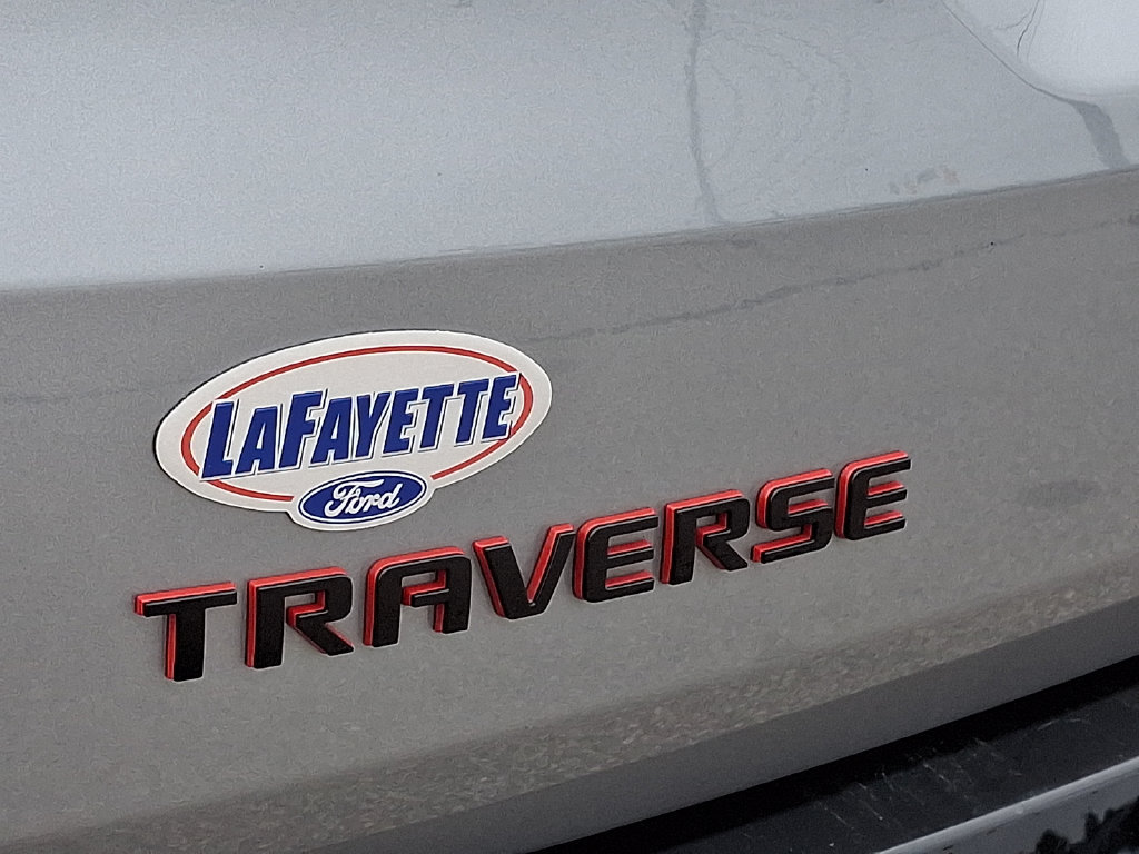 Used 2023 Chevrolet Traverse Premier w/ Redline Edition FWD image 30