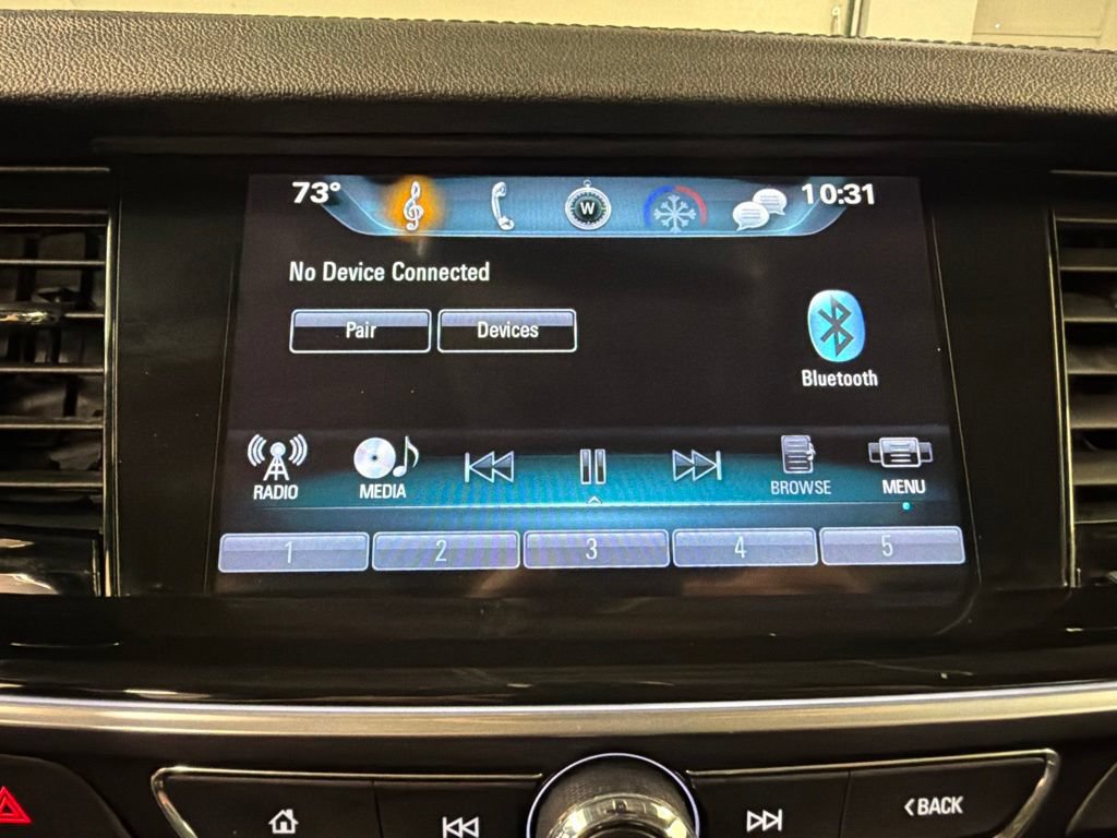 Used 2018 Buick Regal Essence w/ Driver Confidence Package #1 AWD/4WD image 10