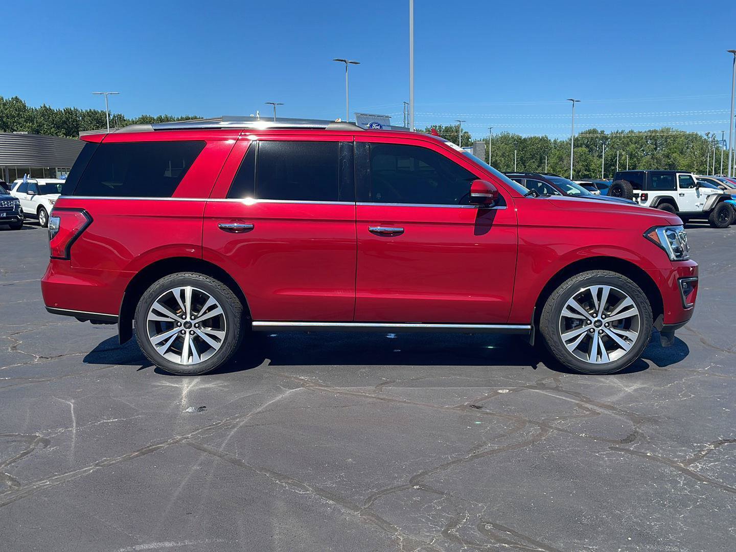 Certified 2021 Ford Expedition Limited AWD/4WD image 6