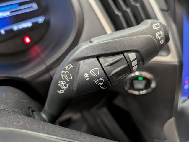 Certified 2022 Ford Edge SEL w/ Convenience Package image 18