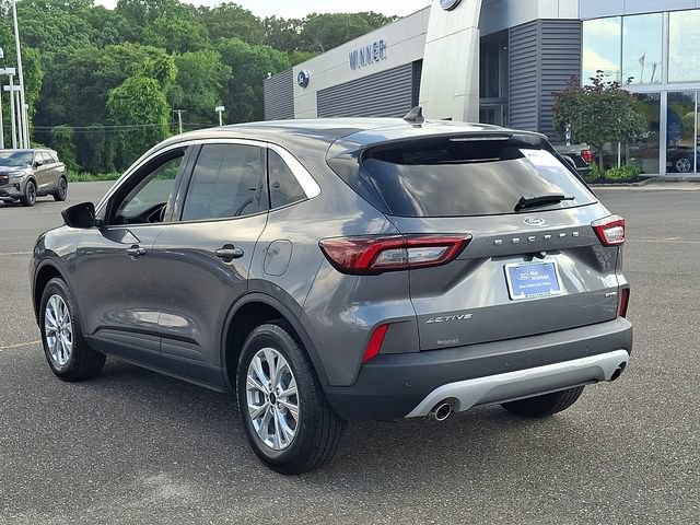Certified 2023 Ford Escape Active w/ Tech Pack #1 AWD/4WD image 4