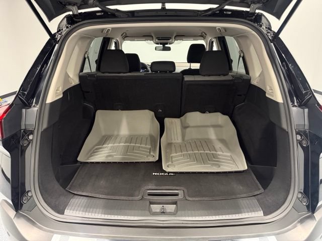 Used 2023 Nissan Rogue SV AWD/4WD image 33