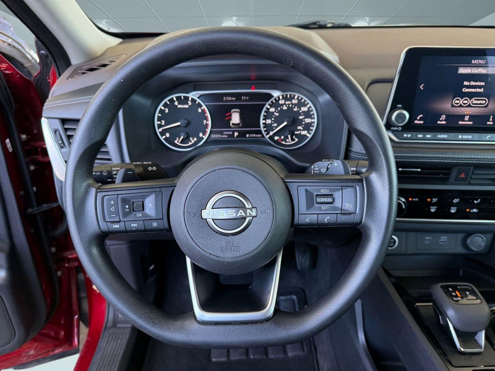 Used 2022 Nissan Rogue S FWD image 17