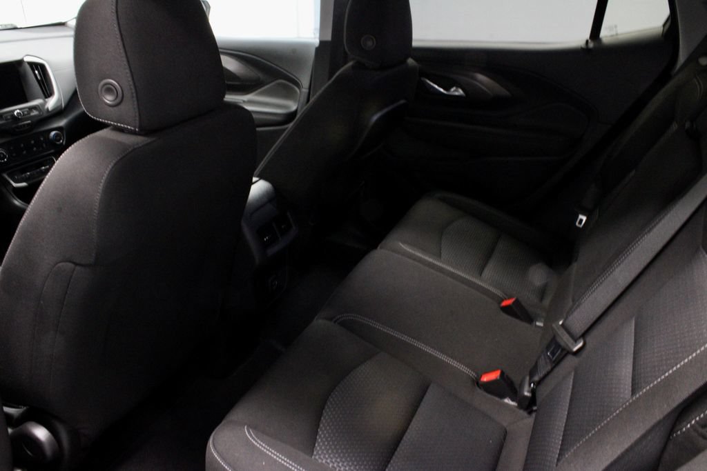 Used 2023 GMC Terrain SLE FWD image 20