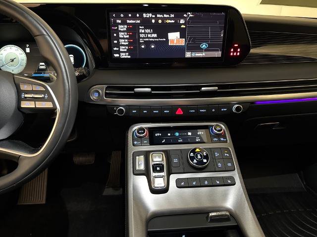Used 2024 Hyundai Palisade Calligraphy image 25