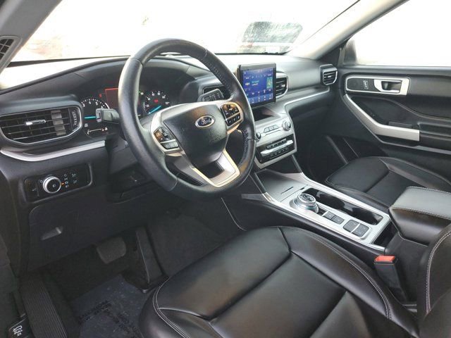 Certified 2023 Ford Explorer XLT w/ Equipment Group 202A image 16