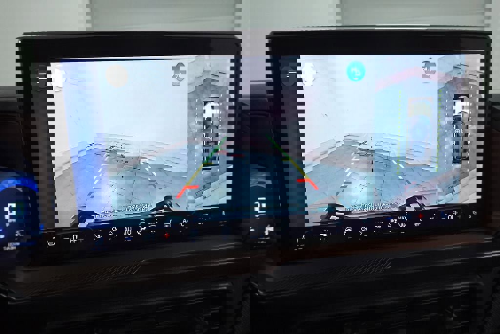 Certified 2025 Ford Bronco Sport Outer Banks w/ Outer Banks Tech Package+ AWD/4WD image 21