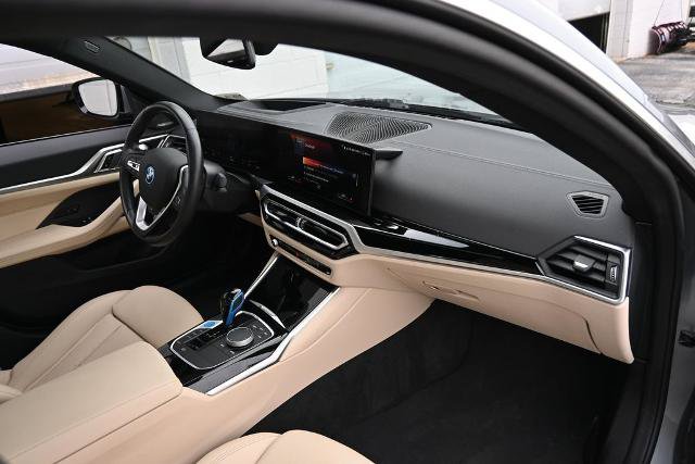 Used 2022 BMW i4 eDrive40 w/ Premium Package RWD image 24
