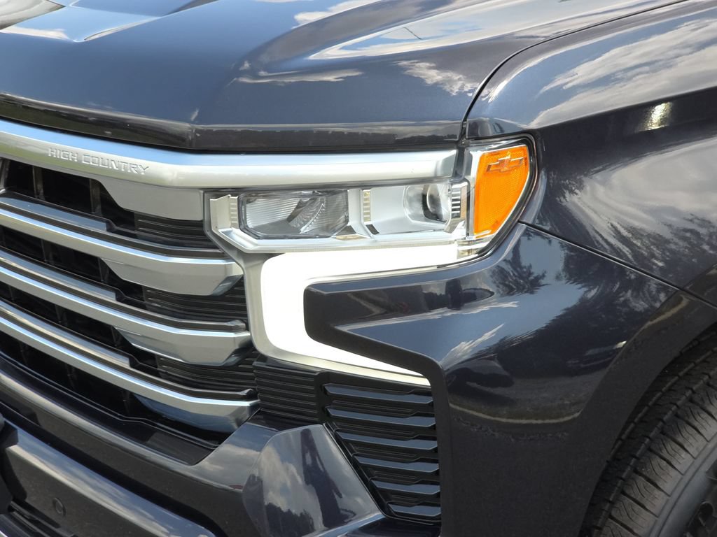 Used 2024 Chevrolet Silverado 1500 High Country w/ Z71 Off-Road Package AWD/4WD image 27