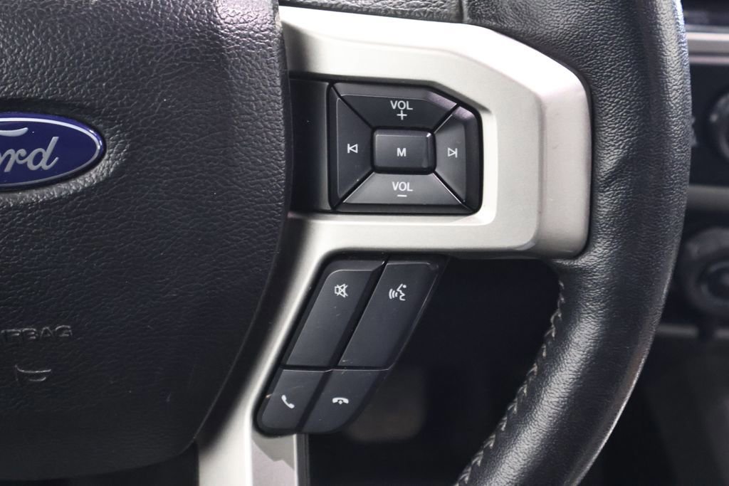 Certified 2018 Ford F150 Lariat image 29