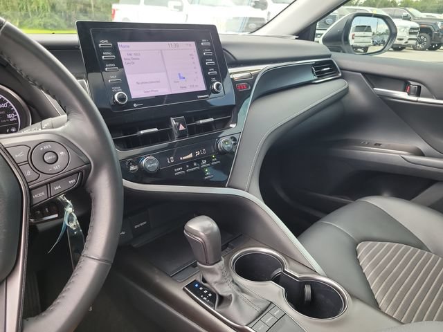 Used 2024 Toyota Camry SE FWD image 21