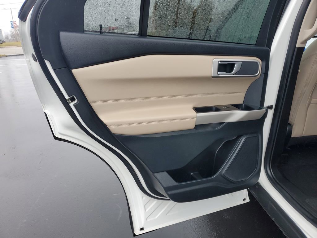 Certified 2023 Ford Explorer XLT w/ Equipment Group 202A image 22