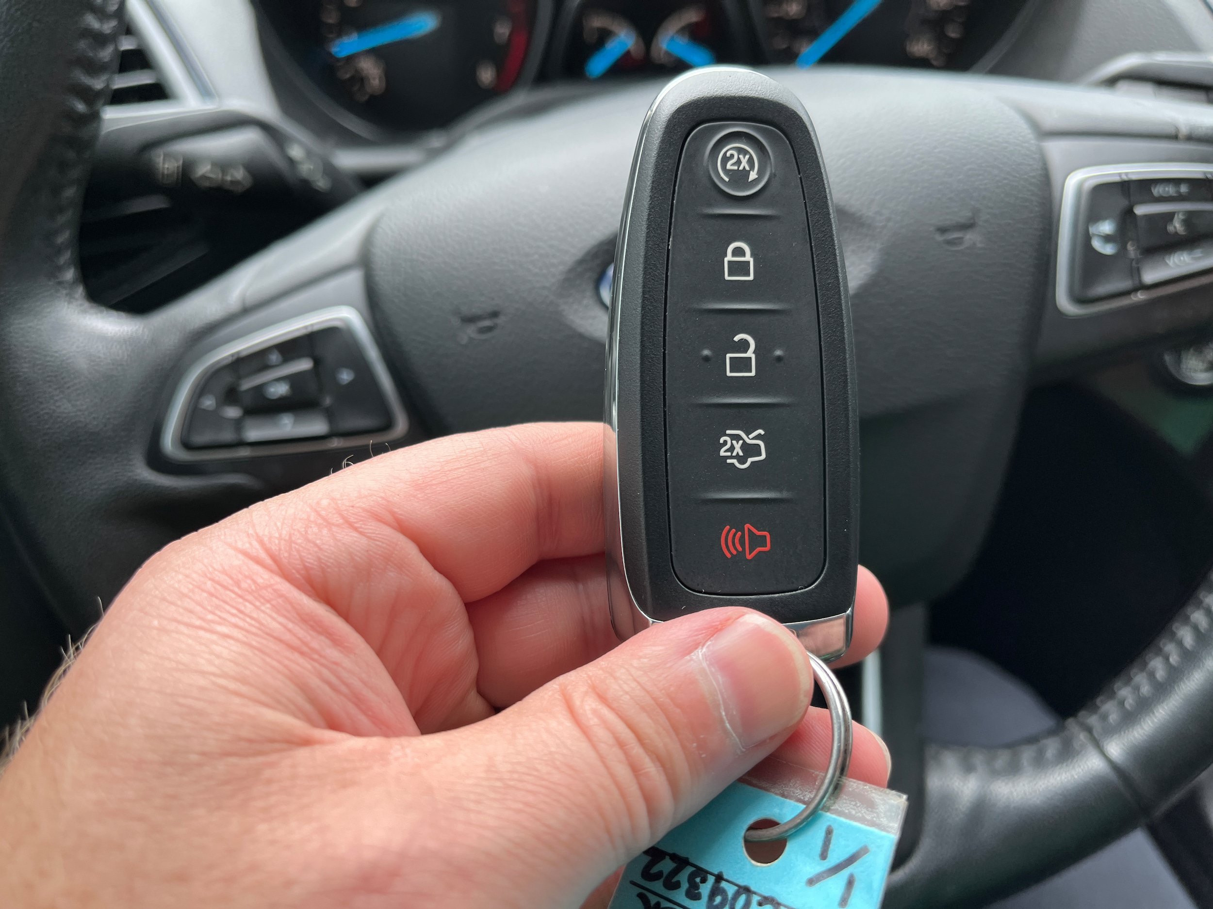 Certified 2019 Ford Escape Titanium AWD/4WD image 21
