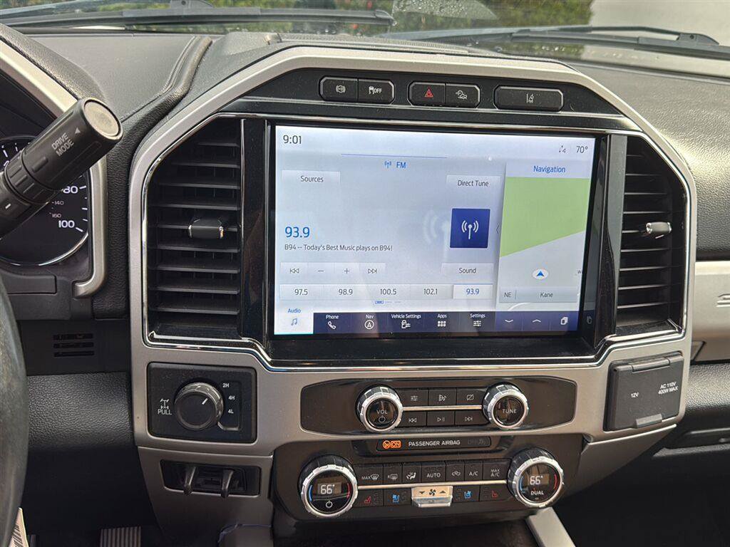Certified 2022 Ford F250 Lariat w/ Tremor Off-Road Package AWD/4WD image 11