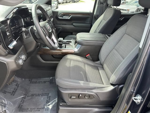 Used 2024 GMC Sierra 1500 Elevation w/ Preferred Package AWD/4WD image 16