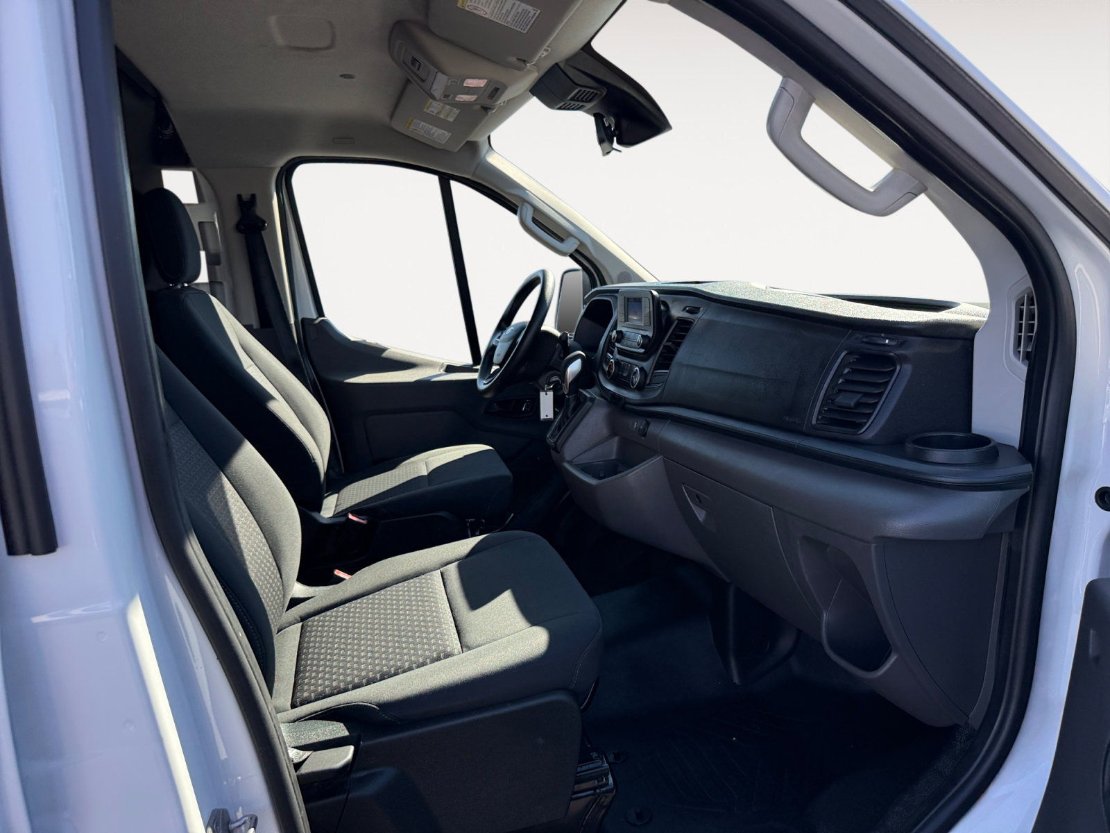 Certified 2025 Ford Transit 250 Low Roof w/ Exterior Upgrade Package RWD image 19