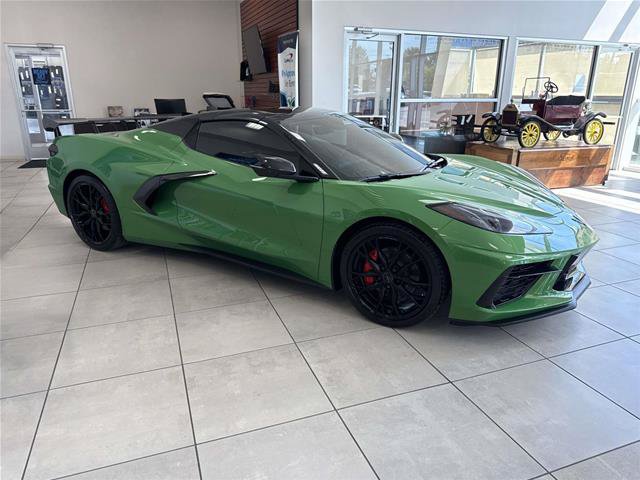 Used 2026 Chevrolet Corvette Stingray Preferred Conv w/ 2LT RWD image 3