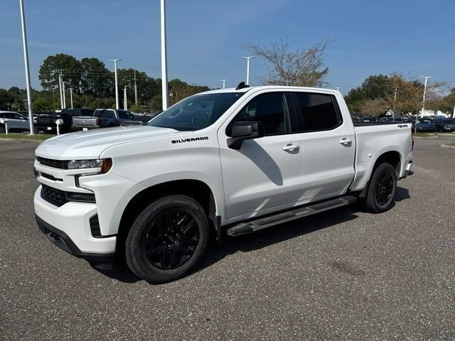 Used 2021 Chevrolet Silverado 1500 RST w/ LPO, Blackout Package AWD/4WD image 14