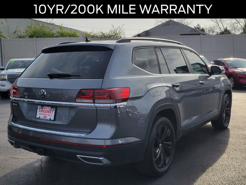Used 2022 Volkswagen Atlas SE w/ Black Wheel Package image 4