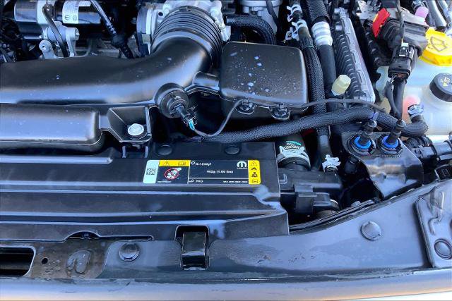 Used 2023 Jeep Wrangler Unlimited Sahara AWD/4WD image 31