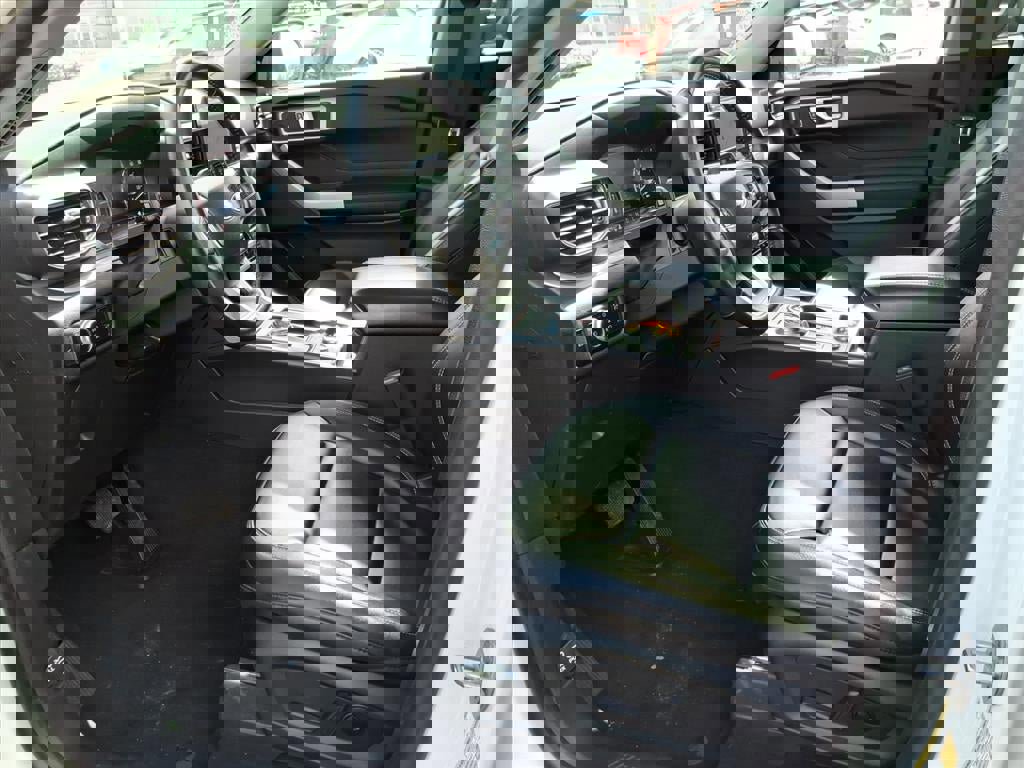 Certified 2023 Ford Explorer XLT w/ Equipment Group 202A image 11