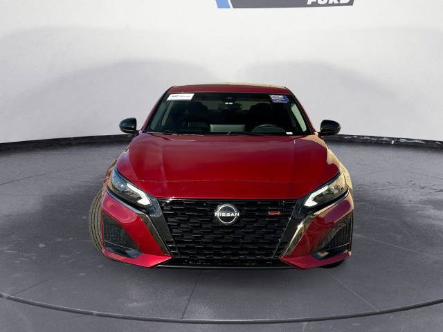 Used 2024 Nissan Altima 2.5 SR w/ SR Premium Package image 8