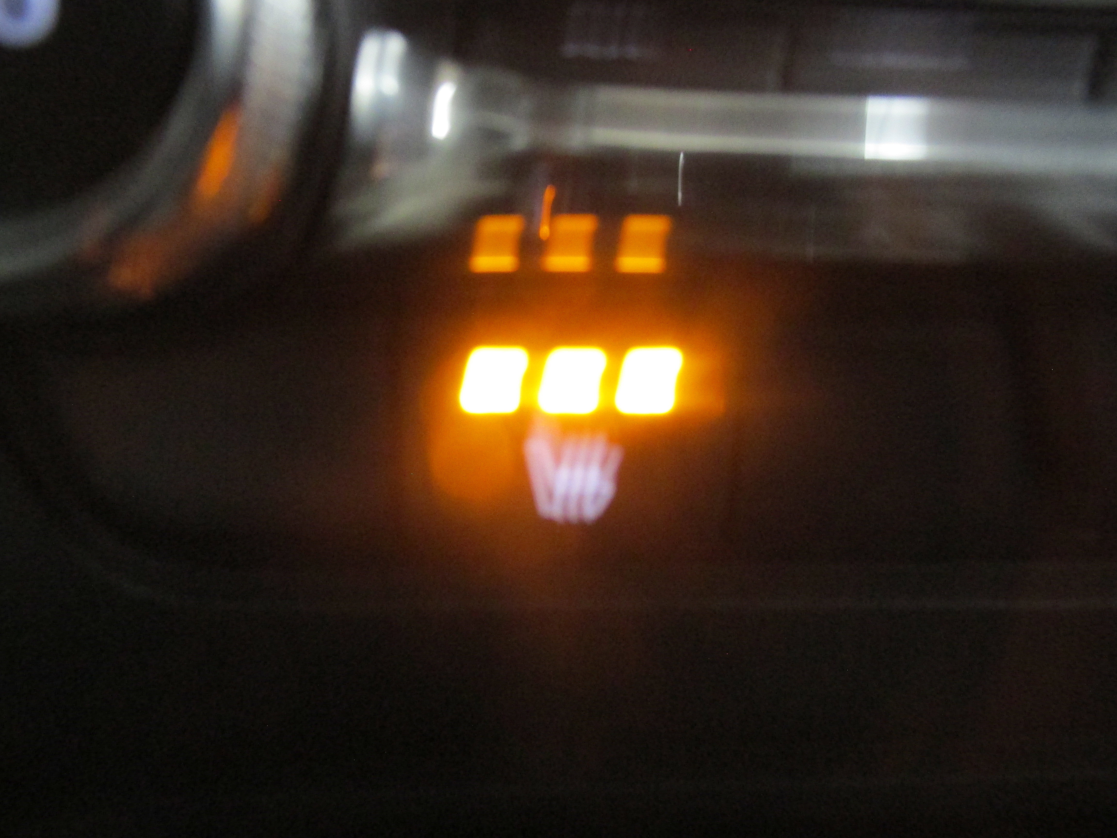 Used 2024 MAZDA MAZDA3 s image 34