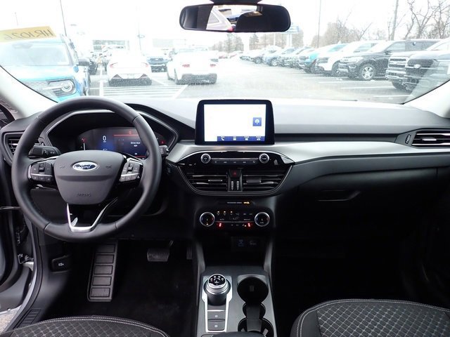 Certified 2023 Ford Escape Active w/ Cold Weather Package image 19
