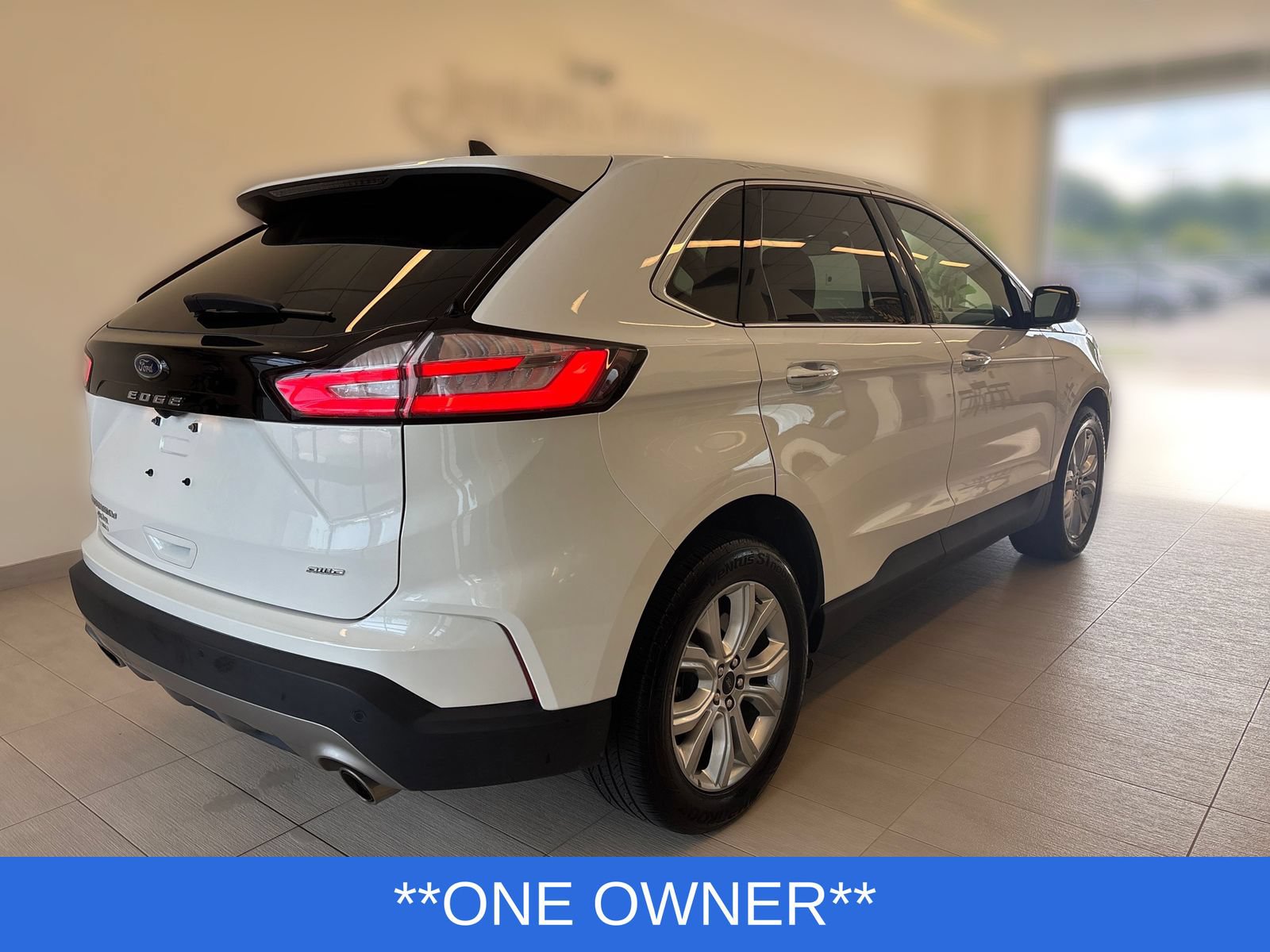 Certified 2024 Ford Edge Titanium w/ Equipment Group 301A AWD/4WD image 3