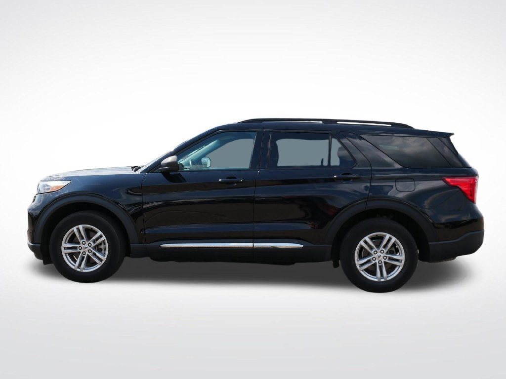 Certified 2022 Ford Explorer XLT AWD/4WD image 7