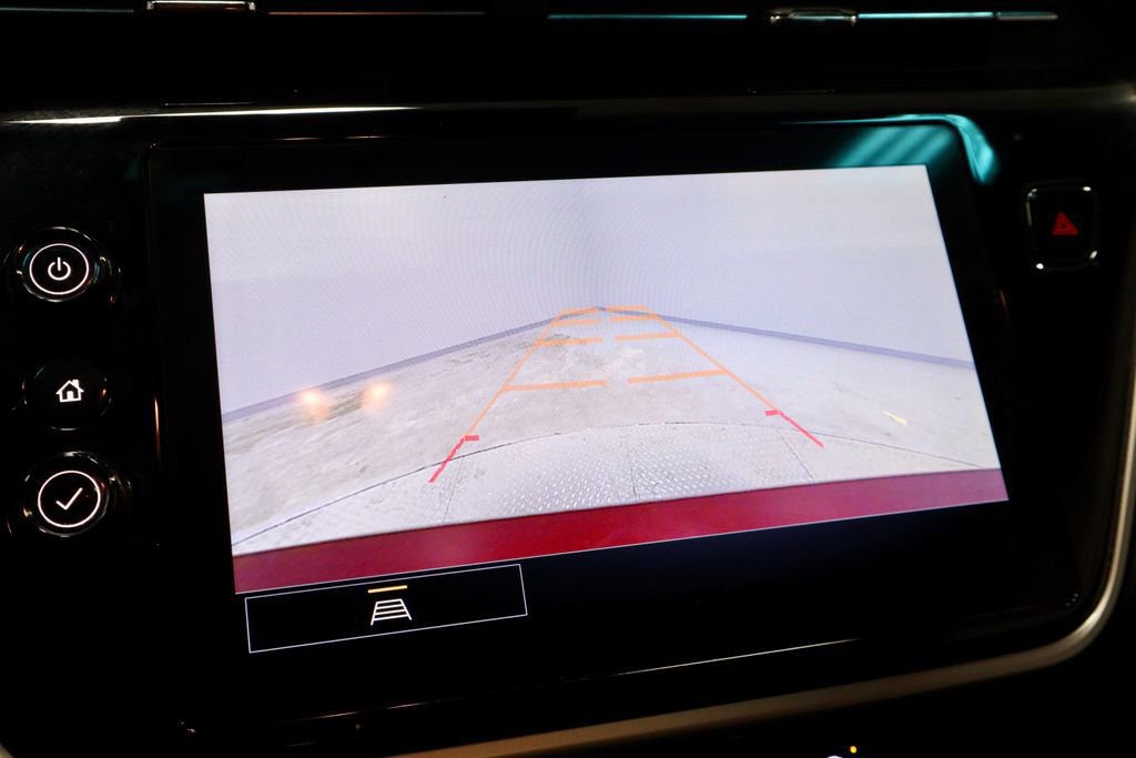 Used 2022 Chevrolet Bolt LT image 9