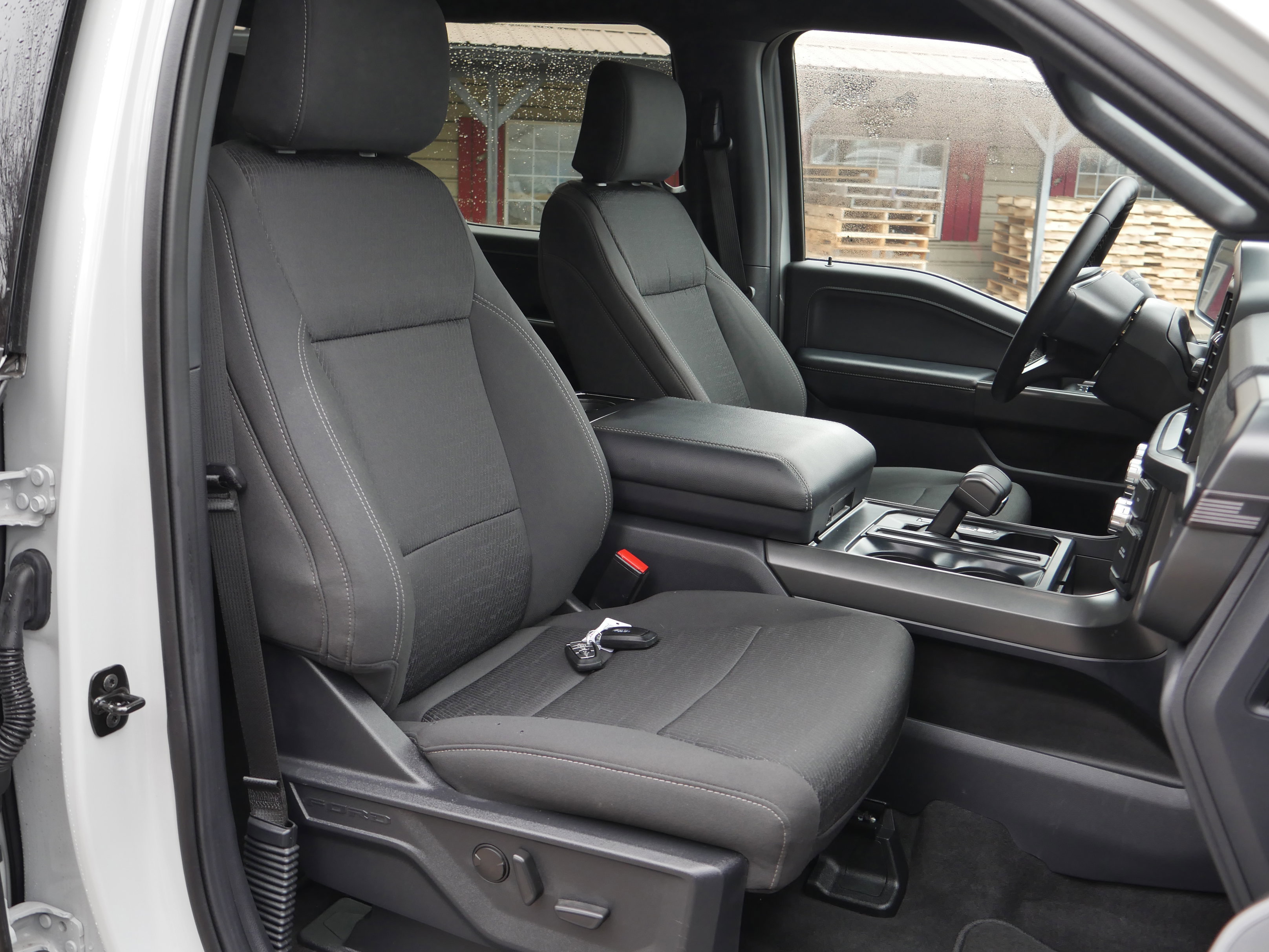 Certified 2024 Ford F150 XLT w/ Equipment Group 302A MID image 31