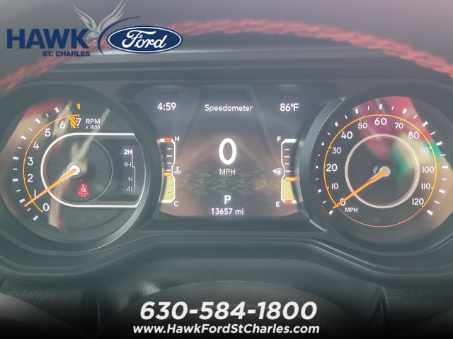 Used 2024 Jeep Gladiator Rubicon w/ Technology Group AWD/4WD image 12