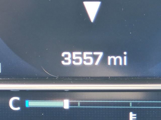 Used 2025 Chevrolet Silverado 2500 LTZ w/ LTZ Premium Package image 32