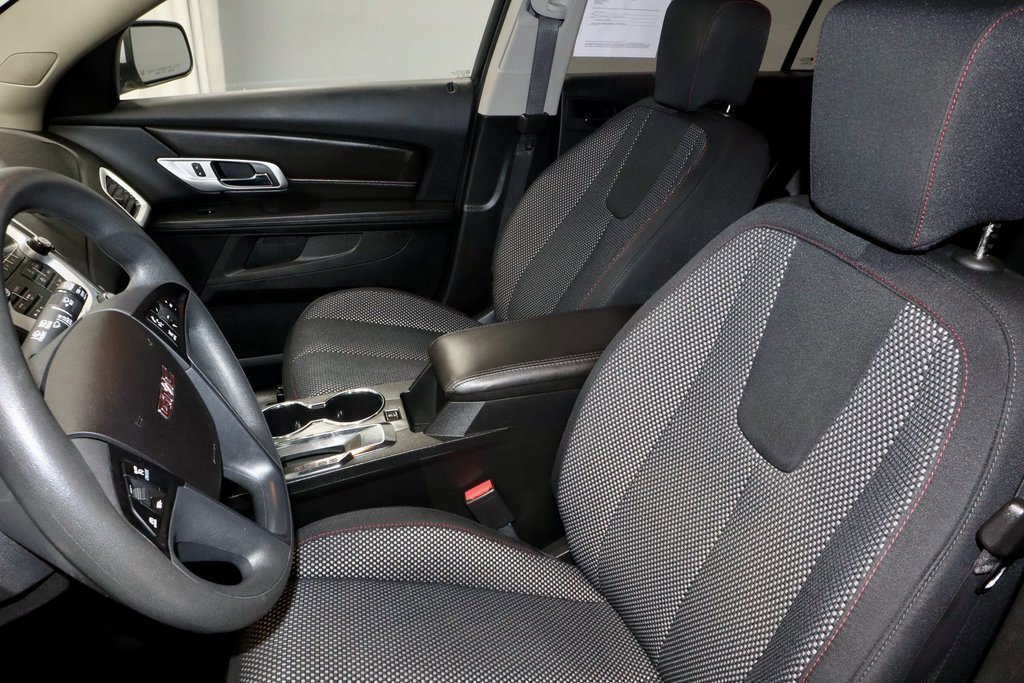 Used 2017 GMC Terrain SLE image 23