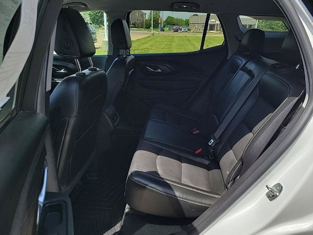 Used 2023 GMC Terrain SLT FWD image 10