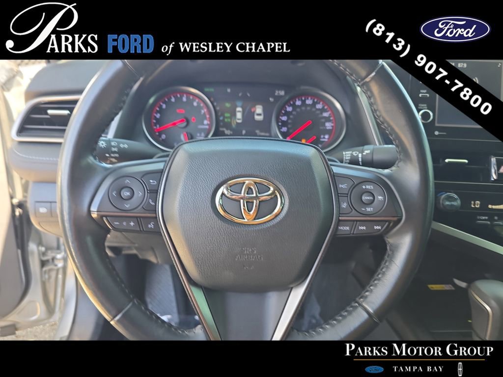 Used 2022 Toyota Camry XSE image 27