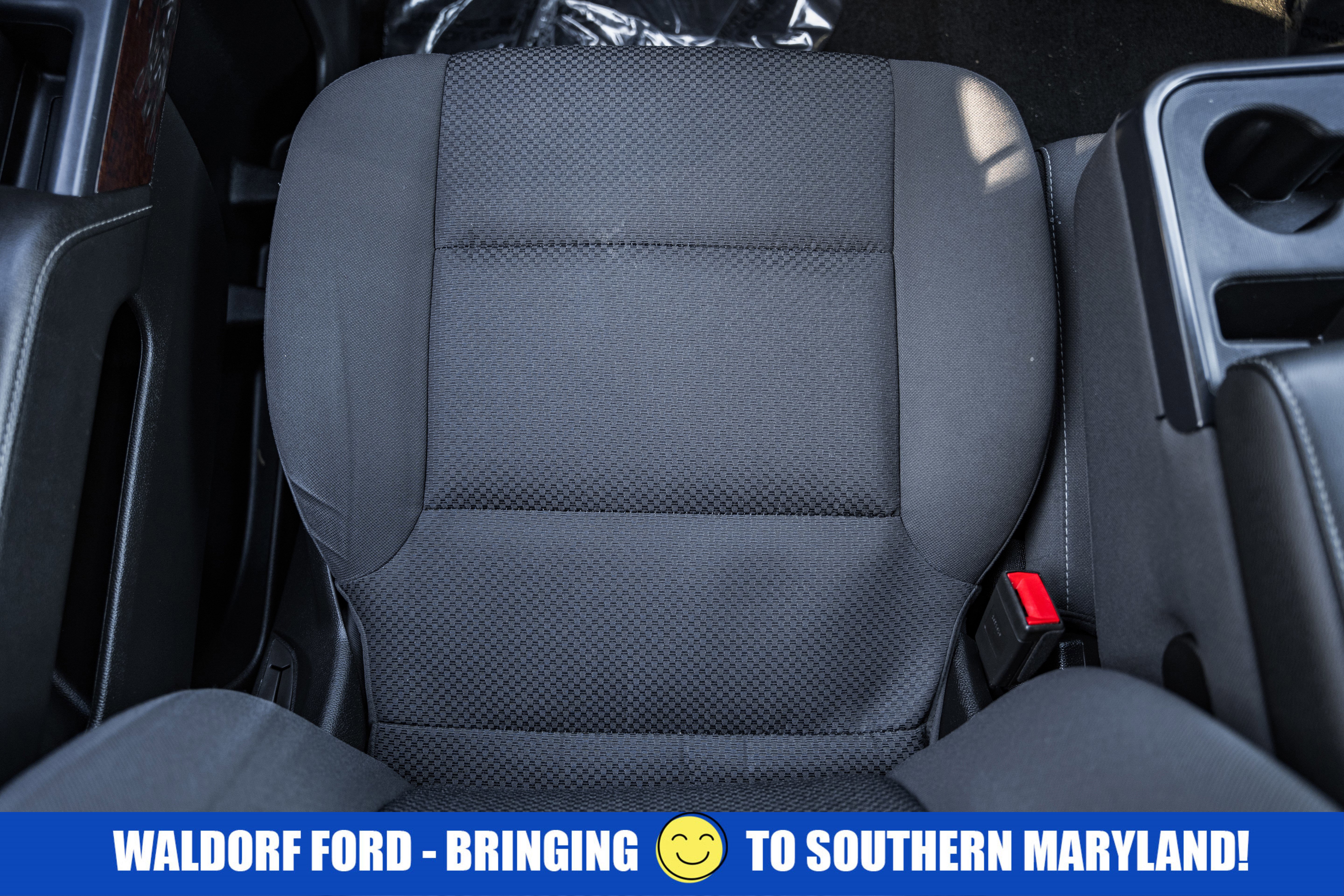 Used 2018 GMC Sierra 1500 SLE w/ SLE Value Package image 37