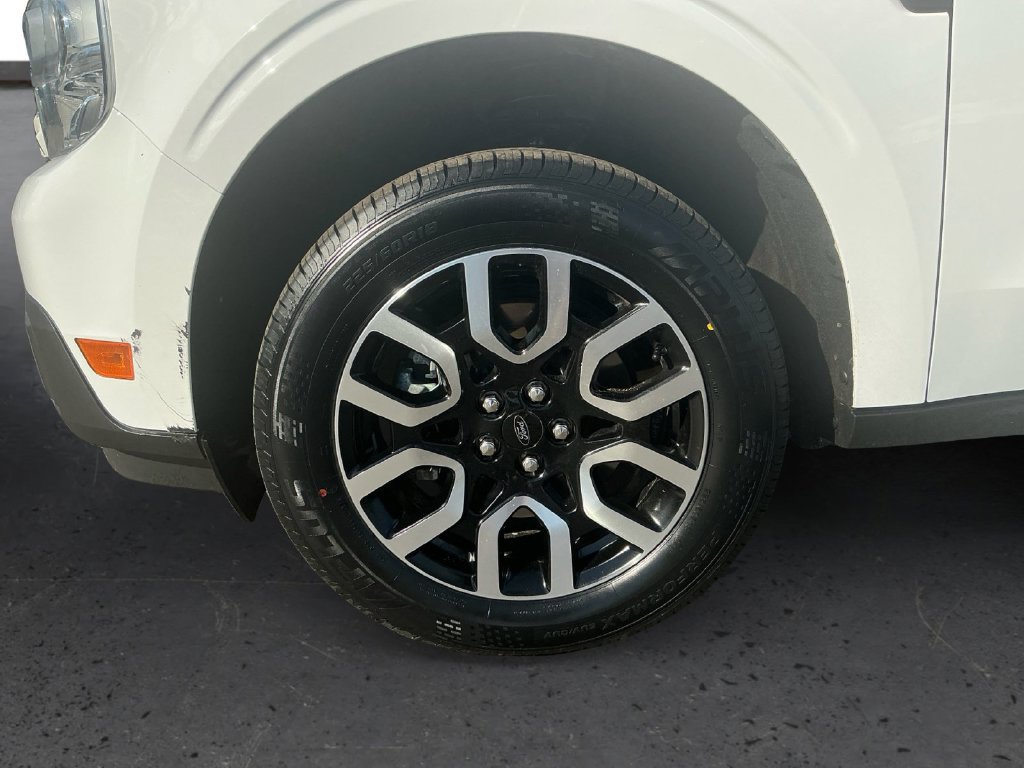 Certified 2023 Ford Maverick Lariat w/ Lariat Luxury Package FWD image 13