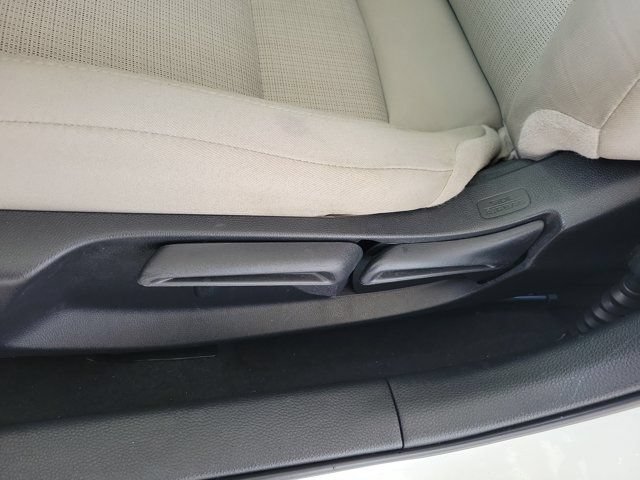 Used 2022 Honda Civic LX image 19