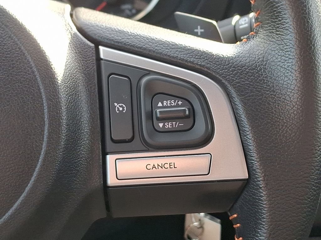 Used 2017 Subaru Crosstrek 2.0i Premium w/ Moonroof Package image 22