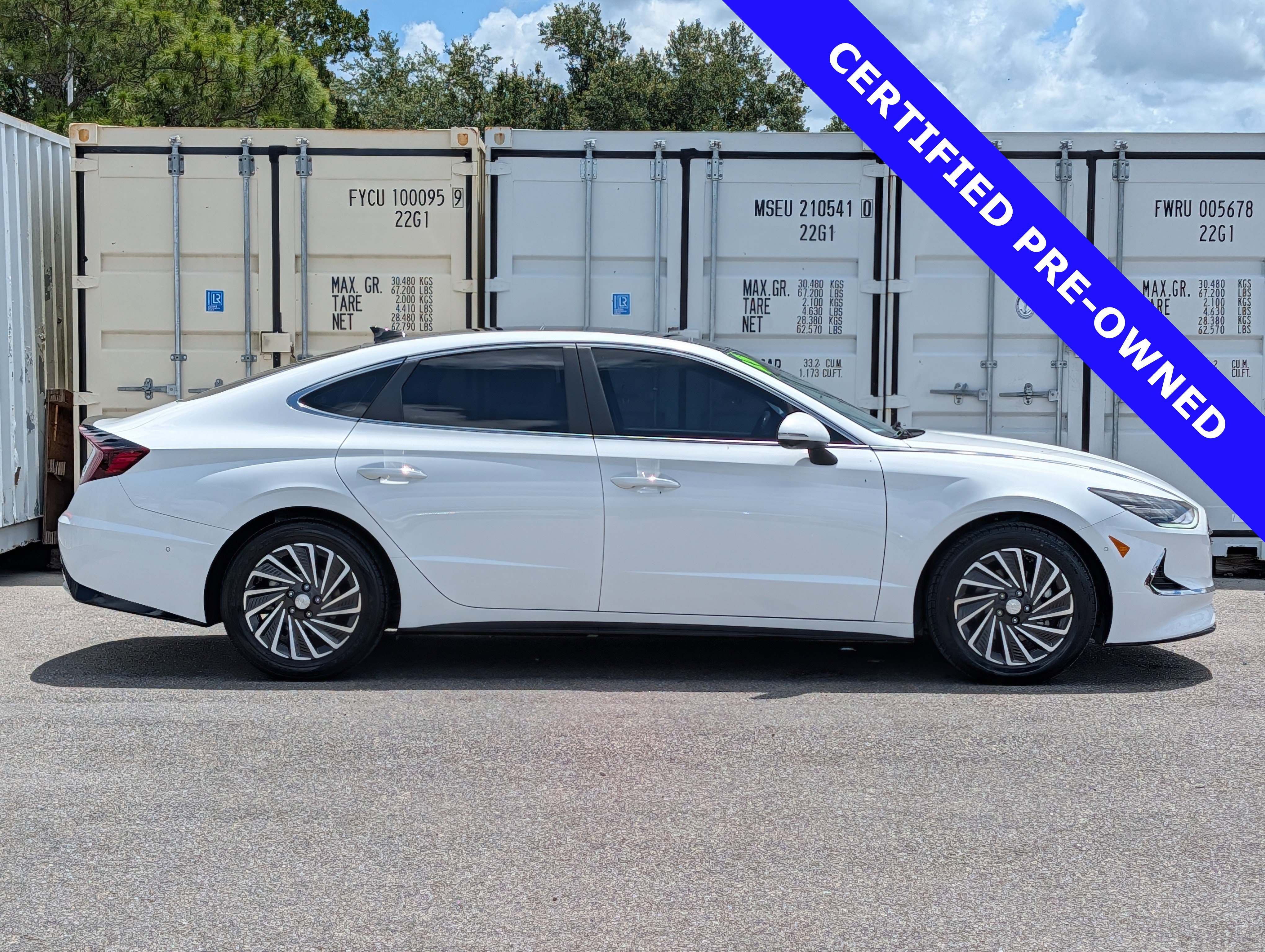 Used 2023 Hyundai Sonata Limited w/ Cargo Package FWD video 3