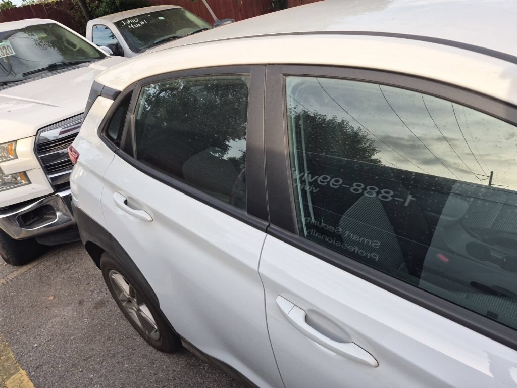Used 2021 Hyundai Kona SE FWD image 18