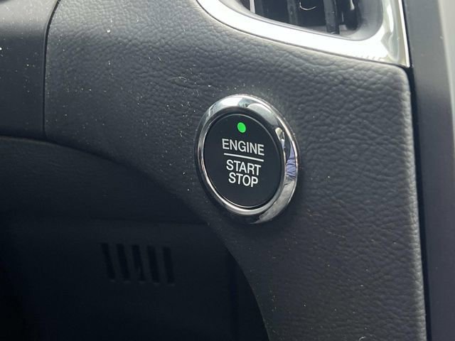 Certified 2023 Ford Edge Titanium w/ Equipment Group 301A image 31