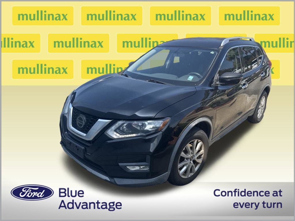 Used 2018 Nissan Rogue SV FWD image 2
