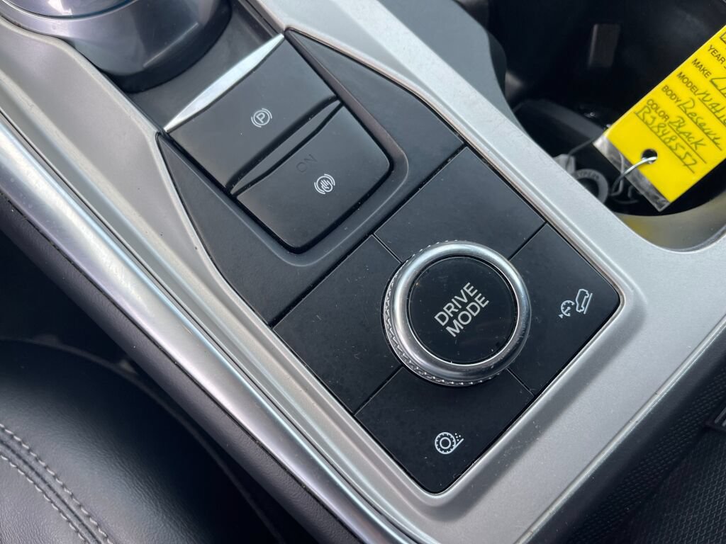Certified 2023 Ford Explorer XLT w/ Equipment Group 202A AWD/4WD image 16