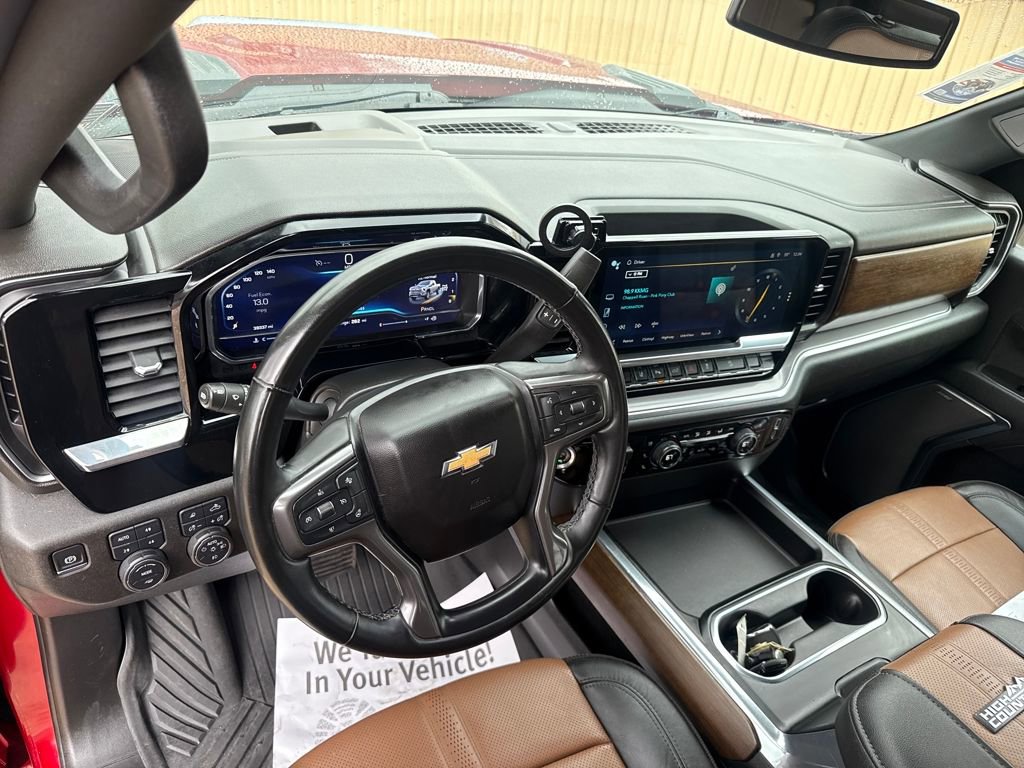 Used 2024 Chevrolet Silverado 2500 High Country image 16
