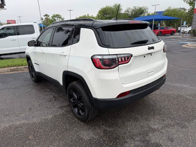 Used 2020 Jeep Compass Latitude FWD image 4